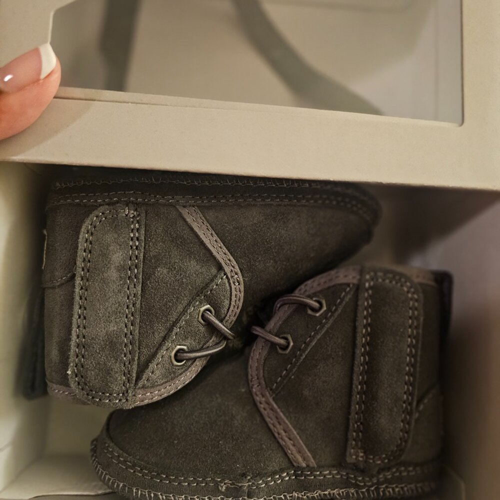UGG Baby Neumel Boot | Charcoal Gray Infant Booties | Size 2/3 (6–12 Months)